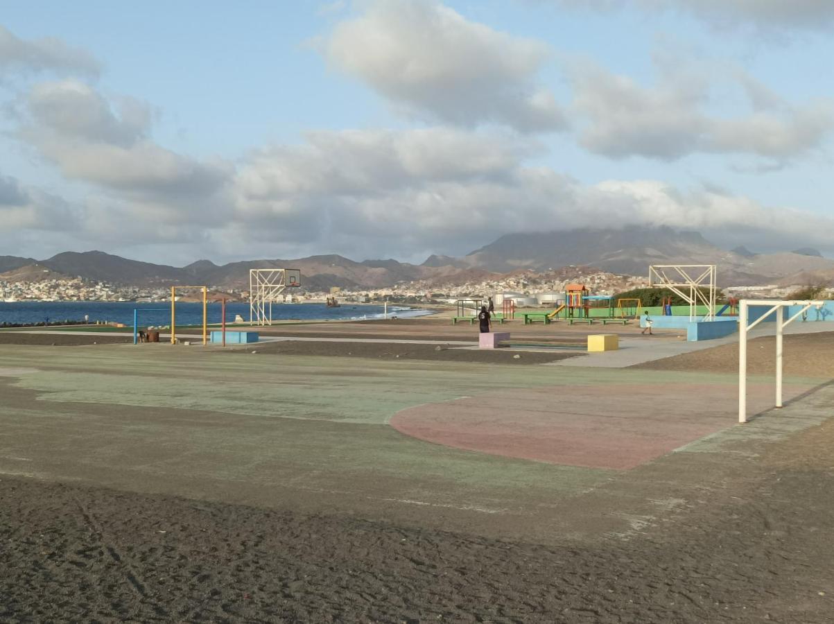 Seafront Holiday House On The Mindelo Bay Extérieur photo
